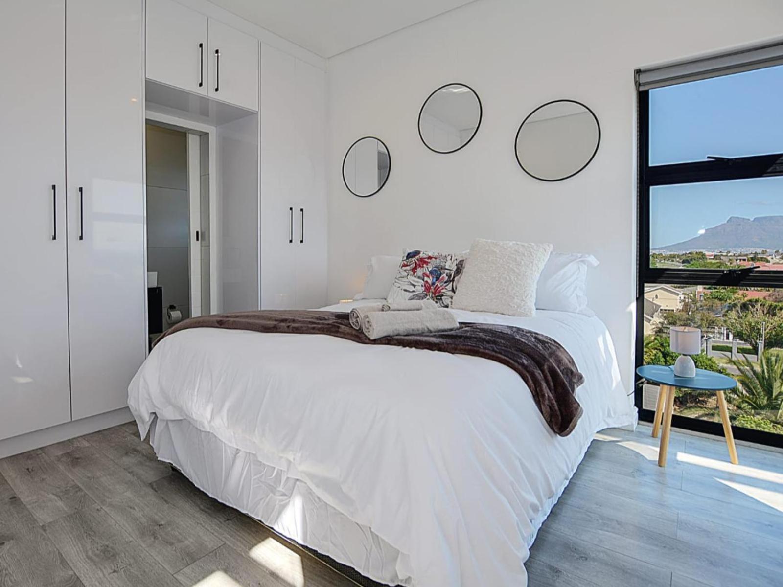 Cape Town Beachfront Accommodation In Blouberg Bloubergstrand Exterior photo