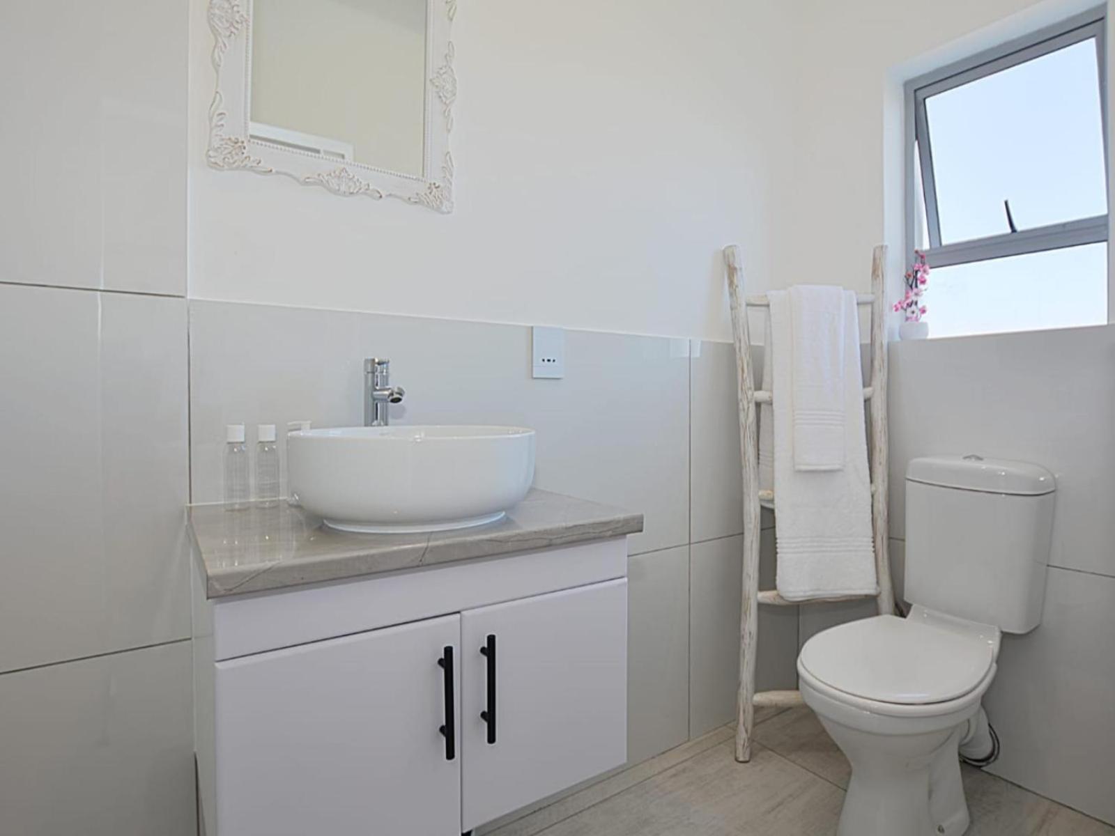 Cape Town Beachfront Accommodation In Blouberg Bloubergstrand Exterior photo